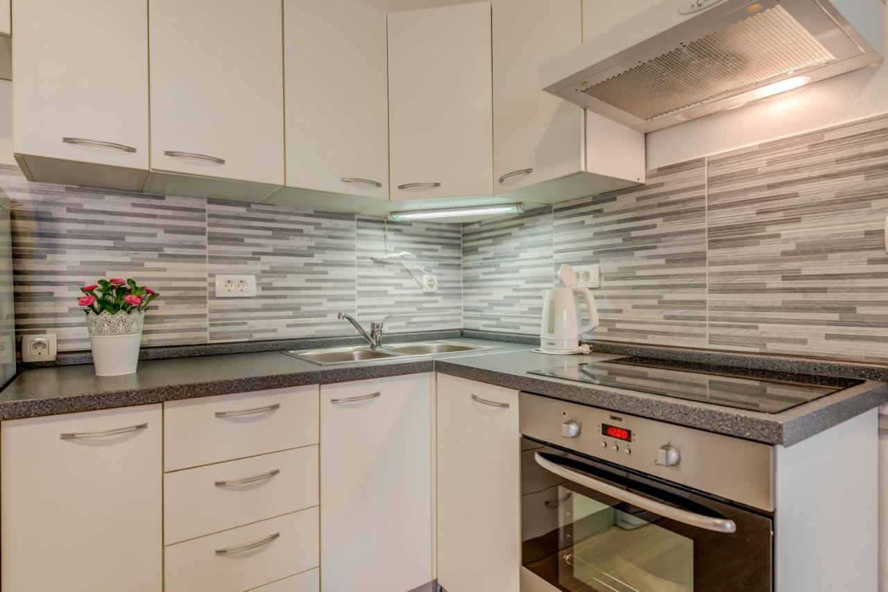 Petite Apartment Split Ngoại thất bức ảnh