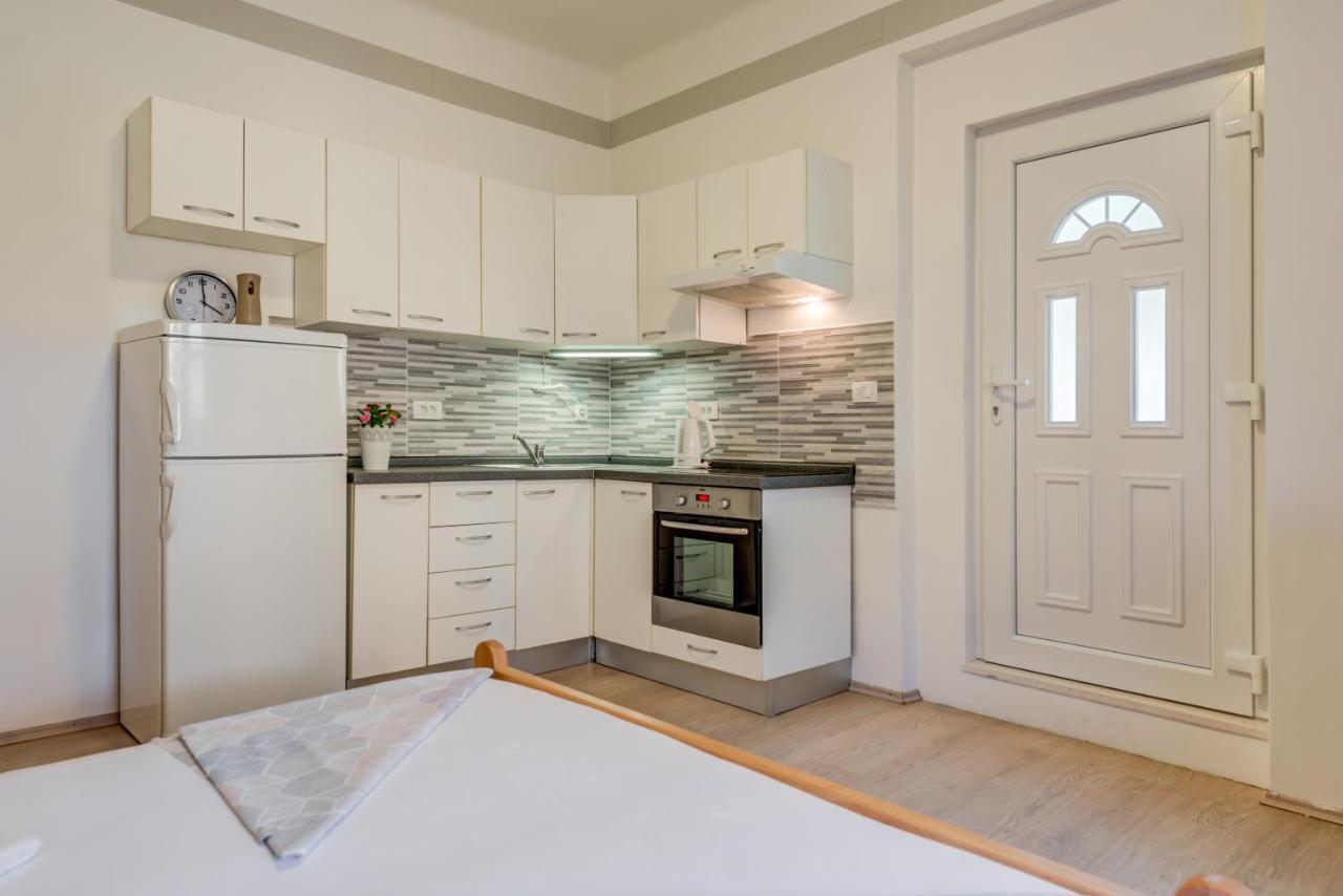 Petite Apartment Split Ngoại thất bức ảnh